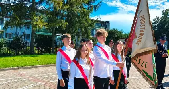 Szkoła Podstawowa im. Tadeusza Kościuszki uczciła 87. rocznicę wybuchu II wojny światowej