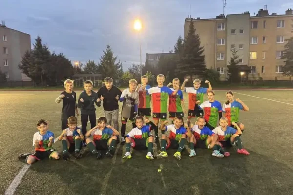Młodzicy Mazura Pisz odnieśli zwycięstwo nad Stomilem Olsztyn II